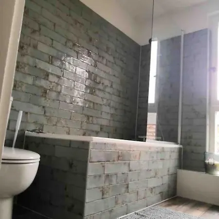 Apartment Near The Magic 4 Persons Apartment, 1 -minute Walk To Christmas Market!