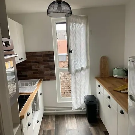 Apartment Near The Magic 4 Persons Apartment, 1 -minute Walk To Christmas Market! *