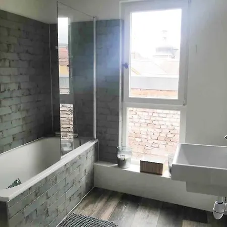 Near The Magic 4 Persons Apartment, 1 -minute Walk To Christmas Market! Colmar